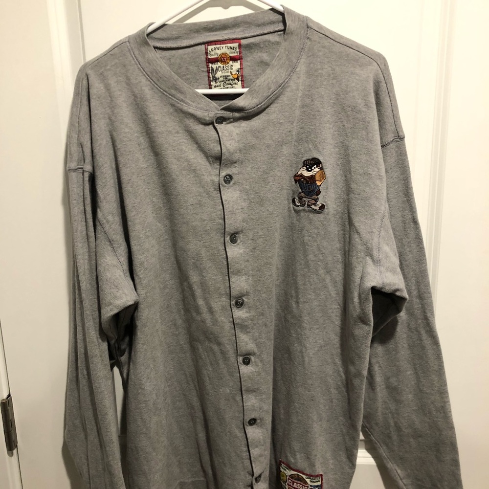 Vintage Looney Toons Classic wear button up
